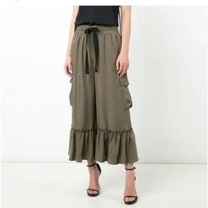 Cinq a Sept Pants - in Black